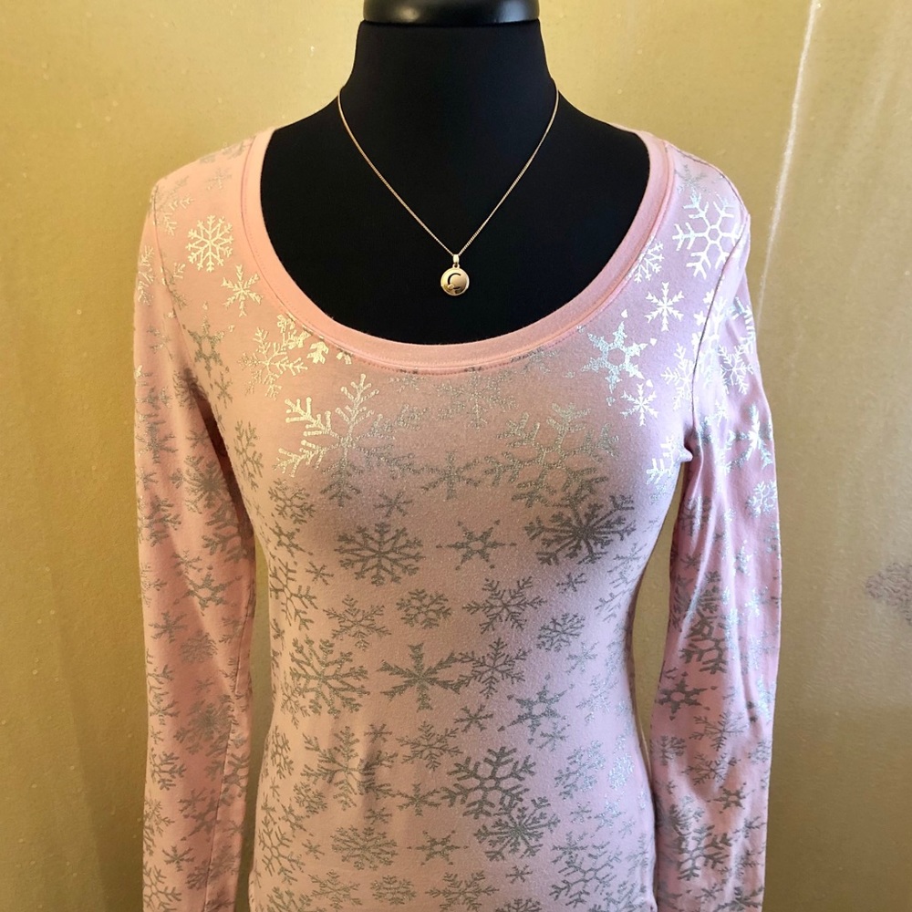 Pink & Sparkly Silver Snowflake Shirt